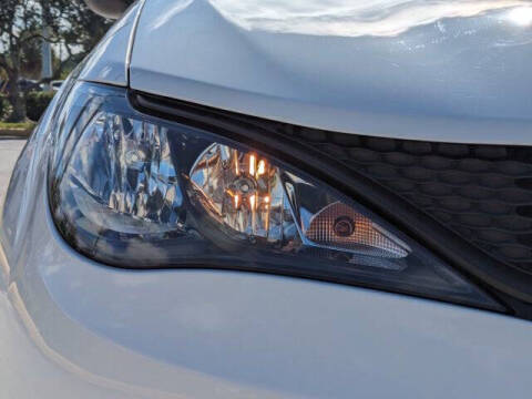 2025 Chrysler Voyager LX