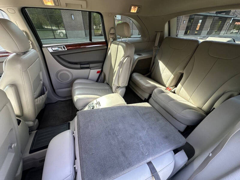 2005 Chrysler Pacifica Touring