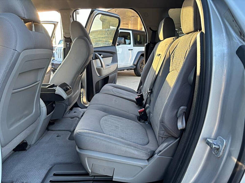 2011 GMC Acadia SL