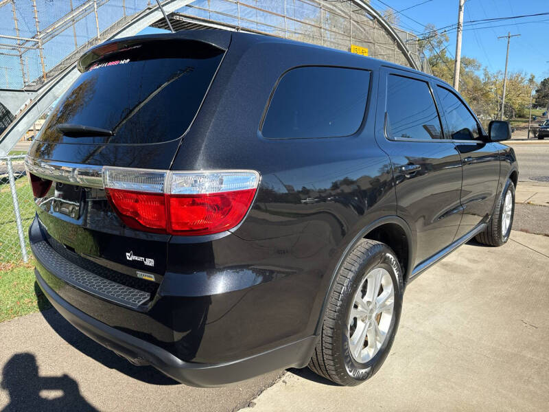 2013 Dodge Durango SXT photo 4