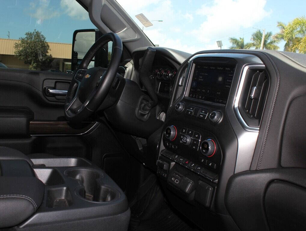 2022 Chevrolet Silverado 2500HD  - $56,495