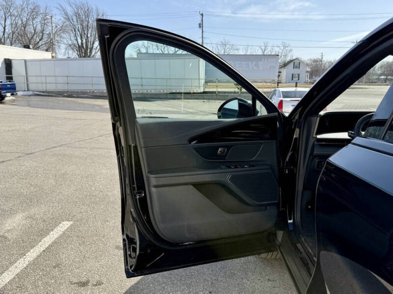 2025 Lincoln Nautilus Hybrid Premiere