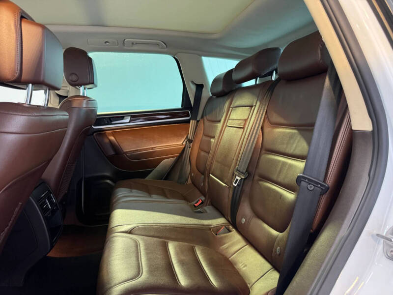 2012 Volkswagen Touareg