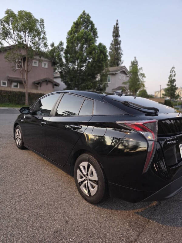 2017 Toyota Prius Two