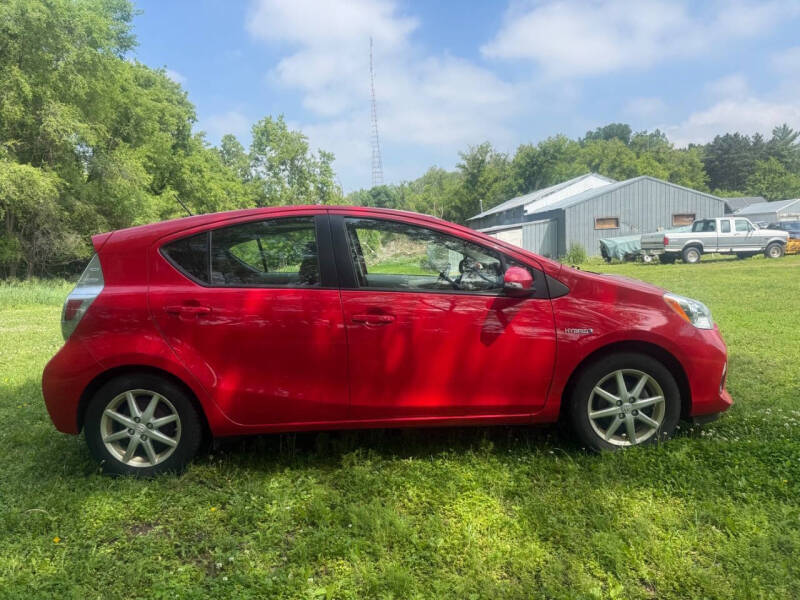 2014 Toyota Prius c Four