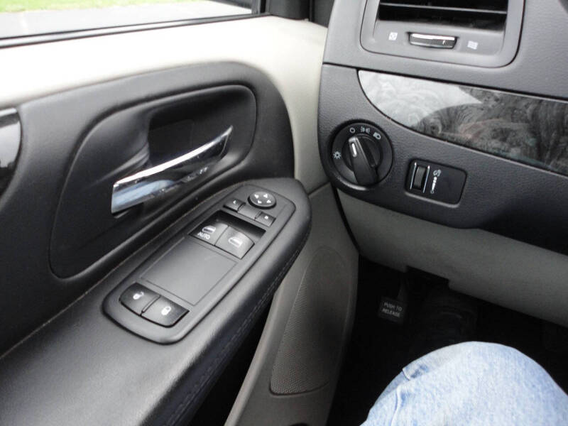2014 Dodge Grand Caravan SE