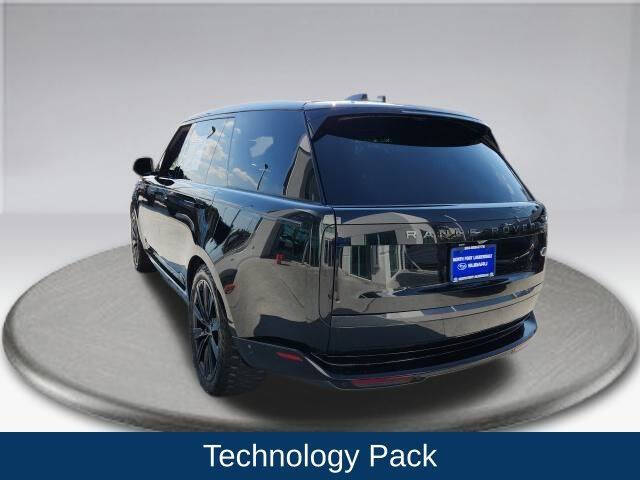 2023 Land Rover Range Rover P530 SE LWB