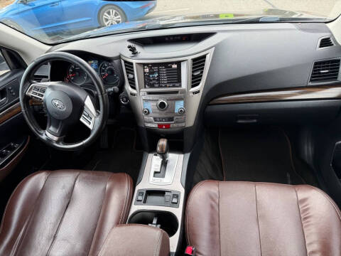 2013 Subaru Outback 2.5i Limited