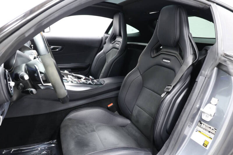 2017 Mercedes-Benz AMG GT