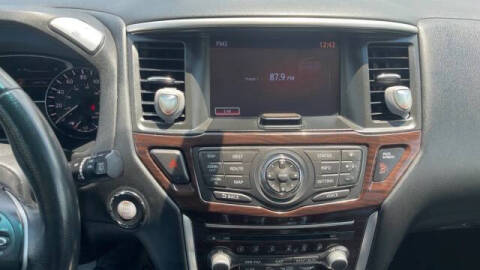 2014 Nissan Pathfinder SL
