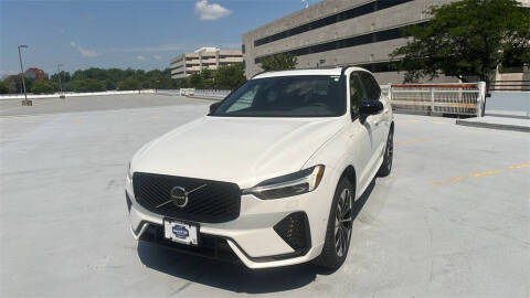 2026 Volvo XC60 T8 Plus
