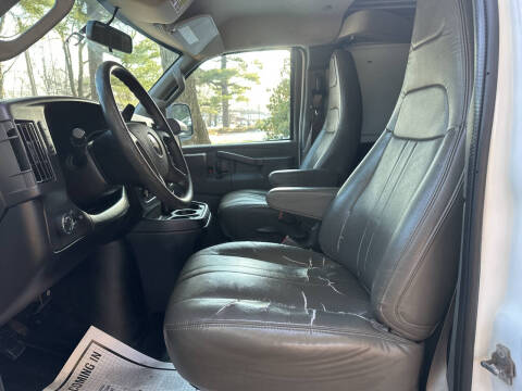 2020 GMC Savana 2500