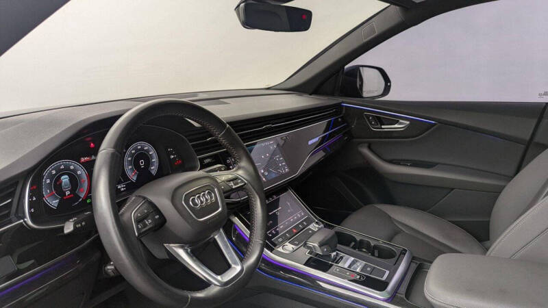 2019 Audi Q8 quattro Premium Plus 55 TFSI