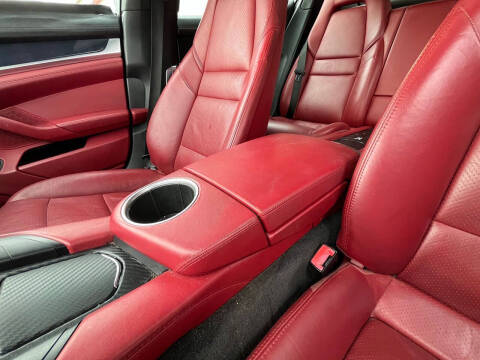 2014 Porsche Panamera 4