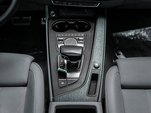 2018 Audi A4 2.0T quattro Prestige