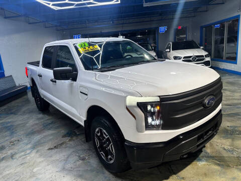 2022 Ford F-150 Lightning Pro