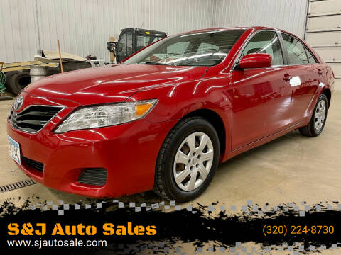 2011 Toyota Camry for sale at S&J Auto Sales in South Haven MN