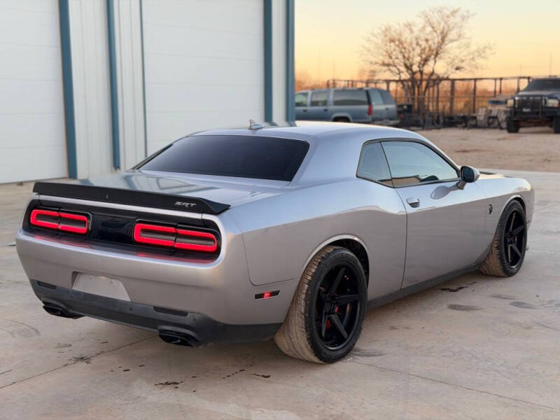 2016 Dodge Challenger SRT Hellcat