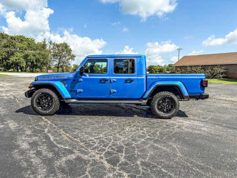 2025 Jeep Gladiator High Tide