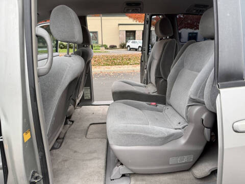 2007 Toyota Sienna CE 7-Passenger