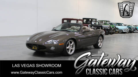 2001 Jaguar XKR