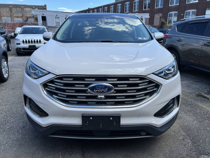 2019 Ford Edge Titanium