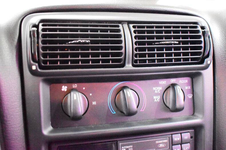1995 Ford Mustang