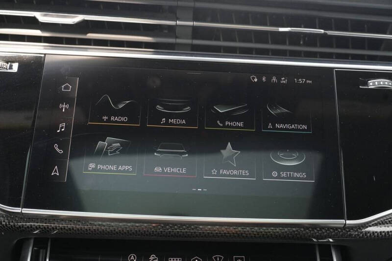 2022 Audi SQ8 4.0T quattro Prestige