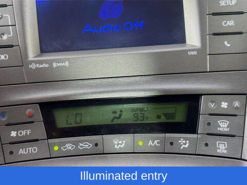 2014 Toyota Prius Plug-in Hybrid Advanced