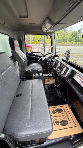 2012 Hino 338