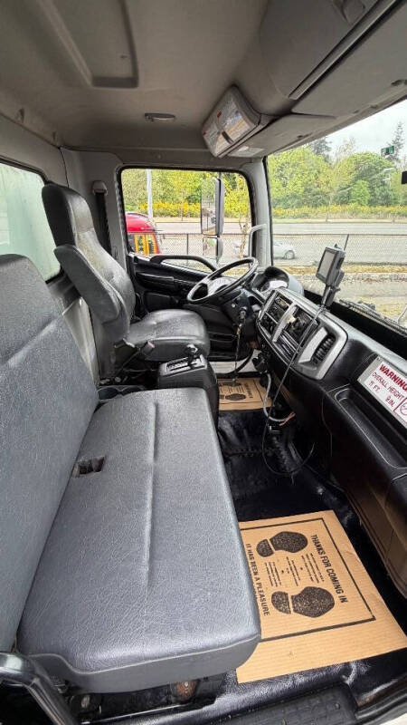 2012 Hino 338