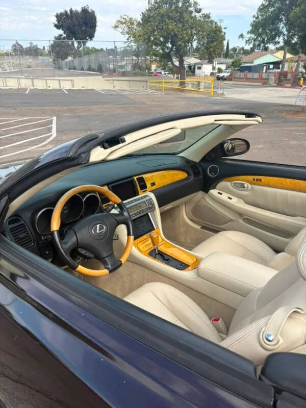 2002 Lexus SC 430