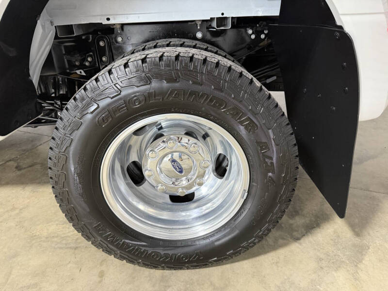 2022 Ford F-350 Super Duty Lariat