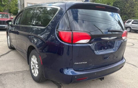 2017 Chrysler Pacifica Touring