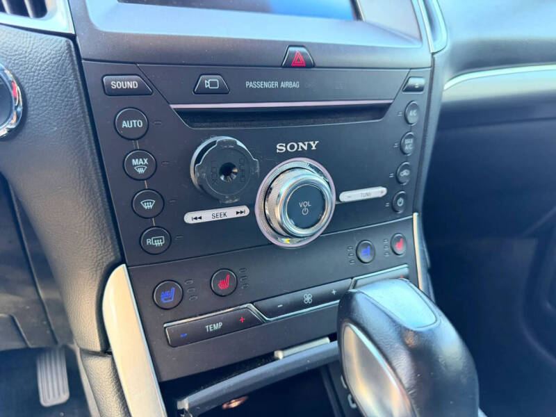 2017 Ford Edge Titanium