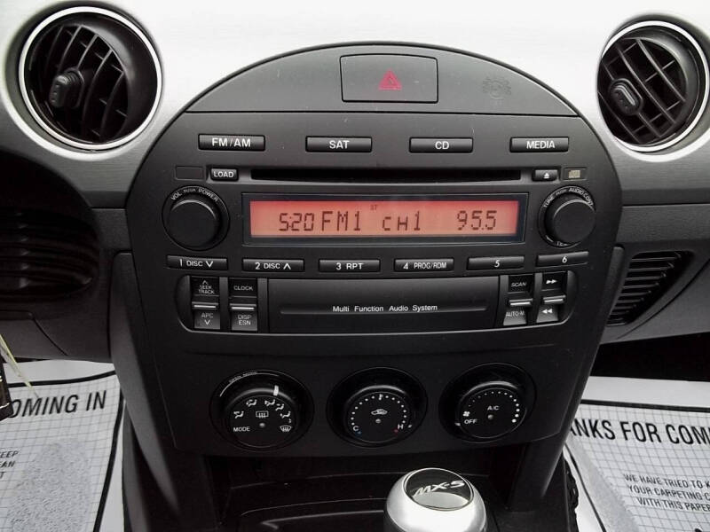 2006 Mazda MX-5 Miata Touring