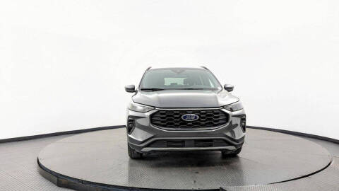 2025 Ford Escape ST-Line Select