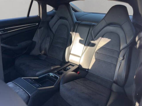 2020 Porsche Panamera GTS