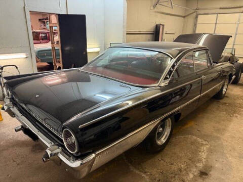 1961 Ford Starliner