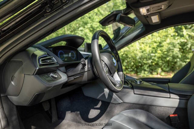 2015 BMW i8