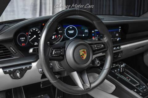 2023 Porsche 911 Carrera GTS