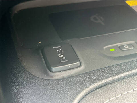 2024 Toyota Corolla Hatchback XSE