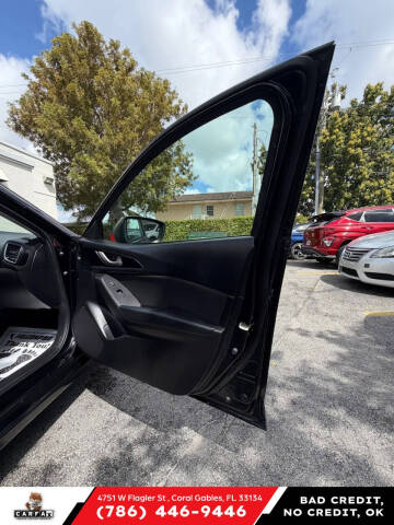 2016 Mazda MAZDA3 i Sport