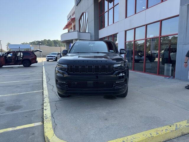 2024 Jeep Wagoneer L Carbide