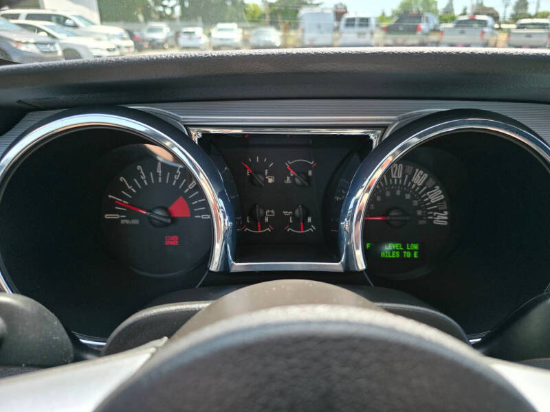 2008 Ford Mustang