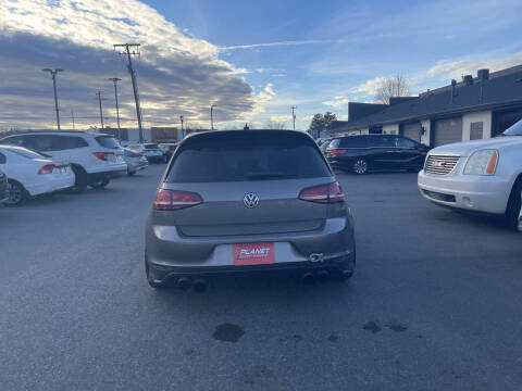 2016 Volkswagen Golf R 4Motion