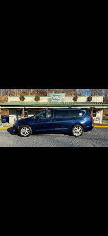 2017 Chrysler Pacifica Touring-L