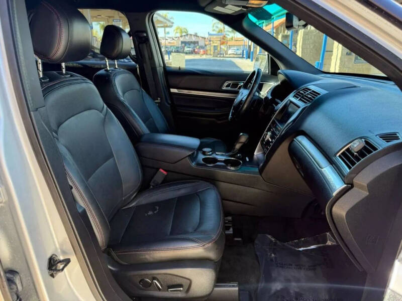 2016 Ford Explorer Sport