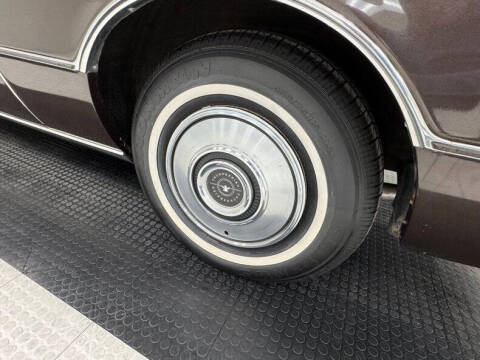 1972 Ford Thunderbird