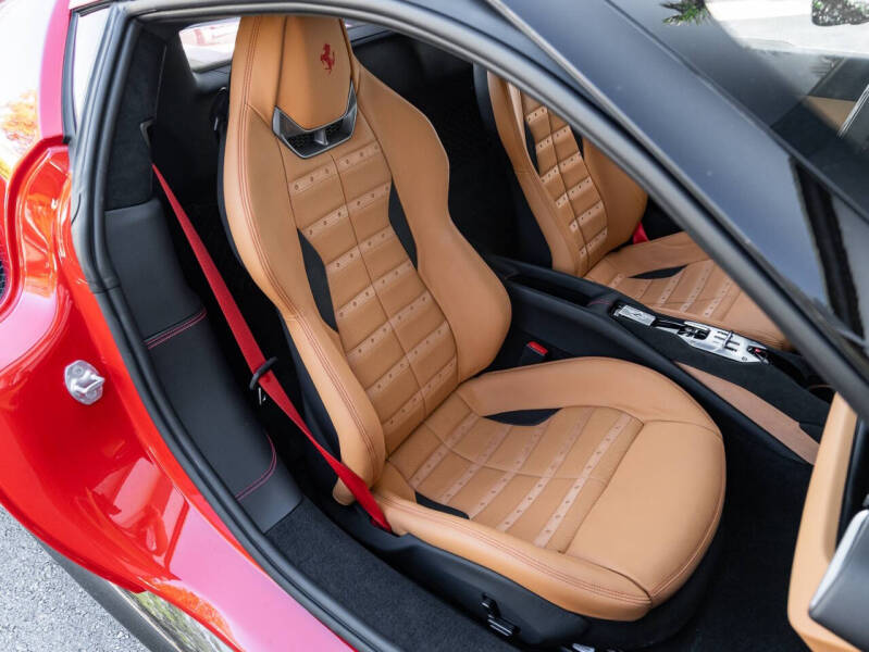 2023 Ferrari 296 GTB